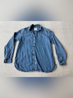 Abercrombie & Fitch Boyfriend Fit Soft Jean Denim Button down sz L